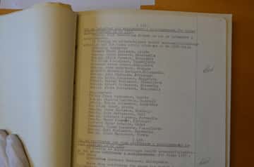17 december 1956, sida 2